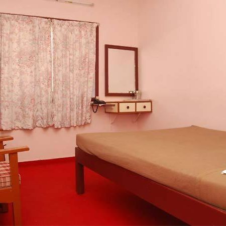 Gps Hotel Kodaikanal Room photo